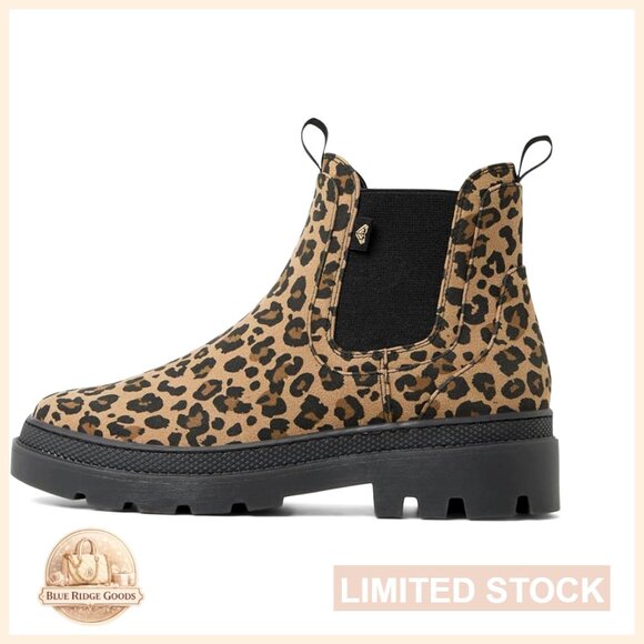 Chelsea Ankle Boots Water-Resistant Lugged Sole Versatile Pull Tabs Chic
